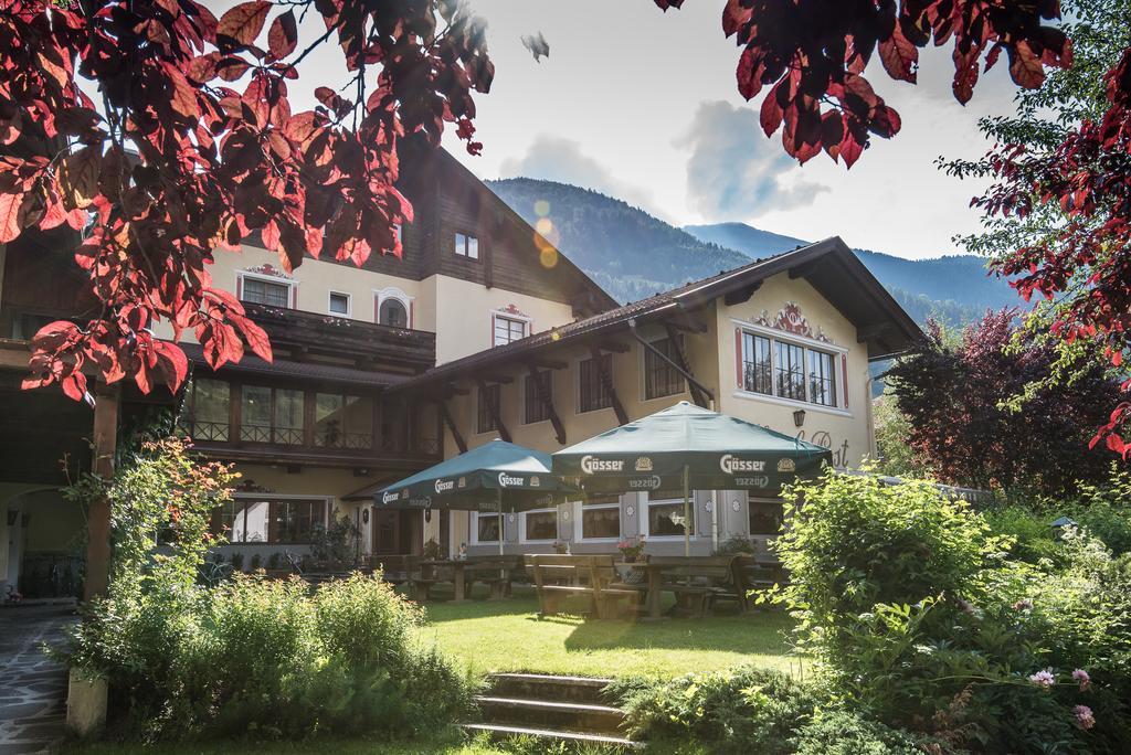 Hotel Post Großkirchheim Exterior foto